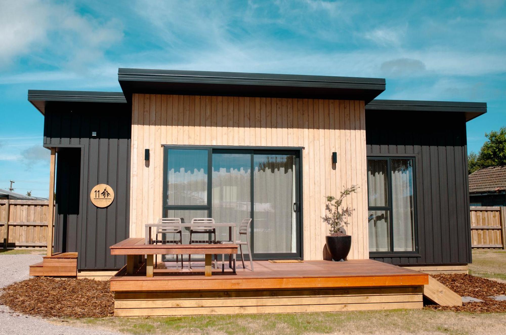 Taupo Top 10 Holiday Park Exterior photo